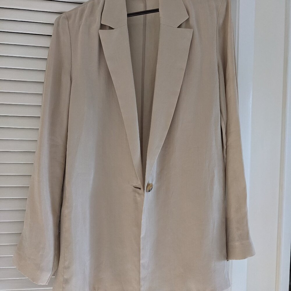Over sized blazer  by MANGO Shimmer Sand Lightweight  NWOT